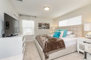 Townhome, 5 Bedrooms