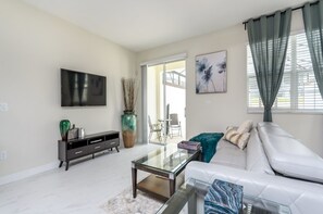 Townhome, 5 Bedrooms | Living area - Champions Gate Exec Villas- 9071dld (Davenport)