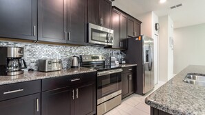 Townhome, 4 Bedrooms | Private kitchen - Storey Lake Exec Villas- 4804cs (Kissimmee)