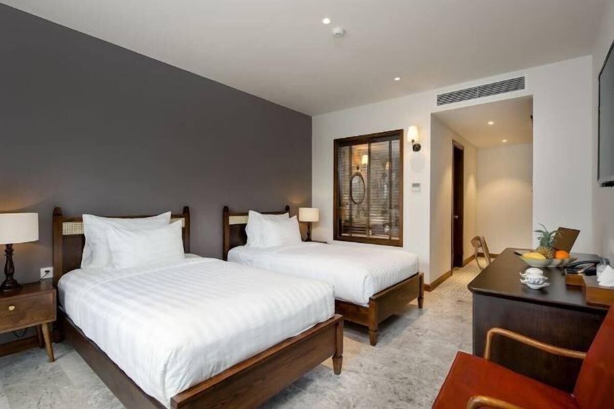 1 bedroom, minibar, in-room safe, desk
