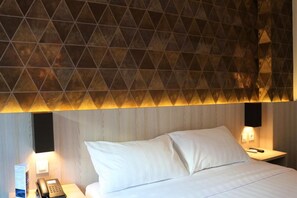 Desk, blackout curtains, free WiFi - Ancyra Hotel (Poso)