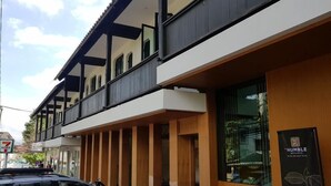Unclassified image, 2 of 79, button - The Humble Bed & Hotel (Chiang Mai)