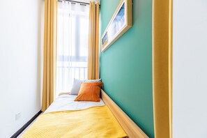 Comfort-Apartment, 2 Schlafzimmer | 2 Schlafzimmer, Verdunkelungsvorhänge, kostenloses WLAN