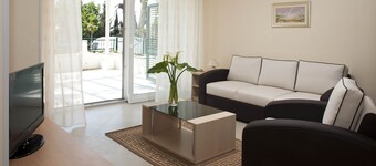 NEW LISTING!! Holiday Villa with amazing views