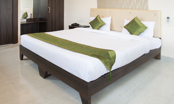 Iron/ironing board, rollaway beds, free WiFi, bed sheets