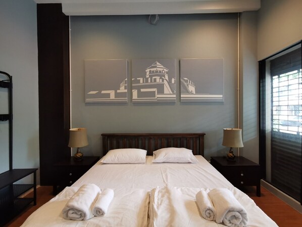 Deluxe Room | Free WiFi, bed sheets - A Bangkok Journey Hostel (Bangkok)