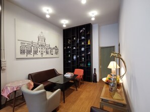 Mixed Dormitory with Shared Bathroom | Wifi gratis y ropa de cama