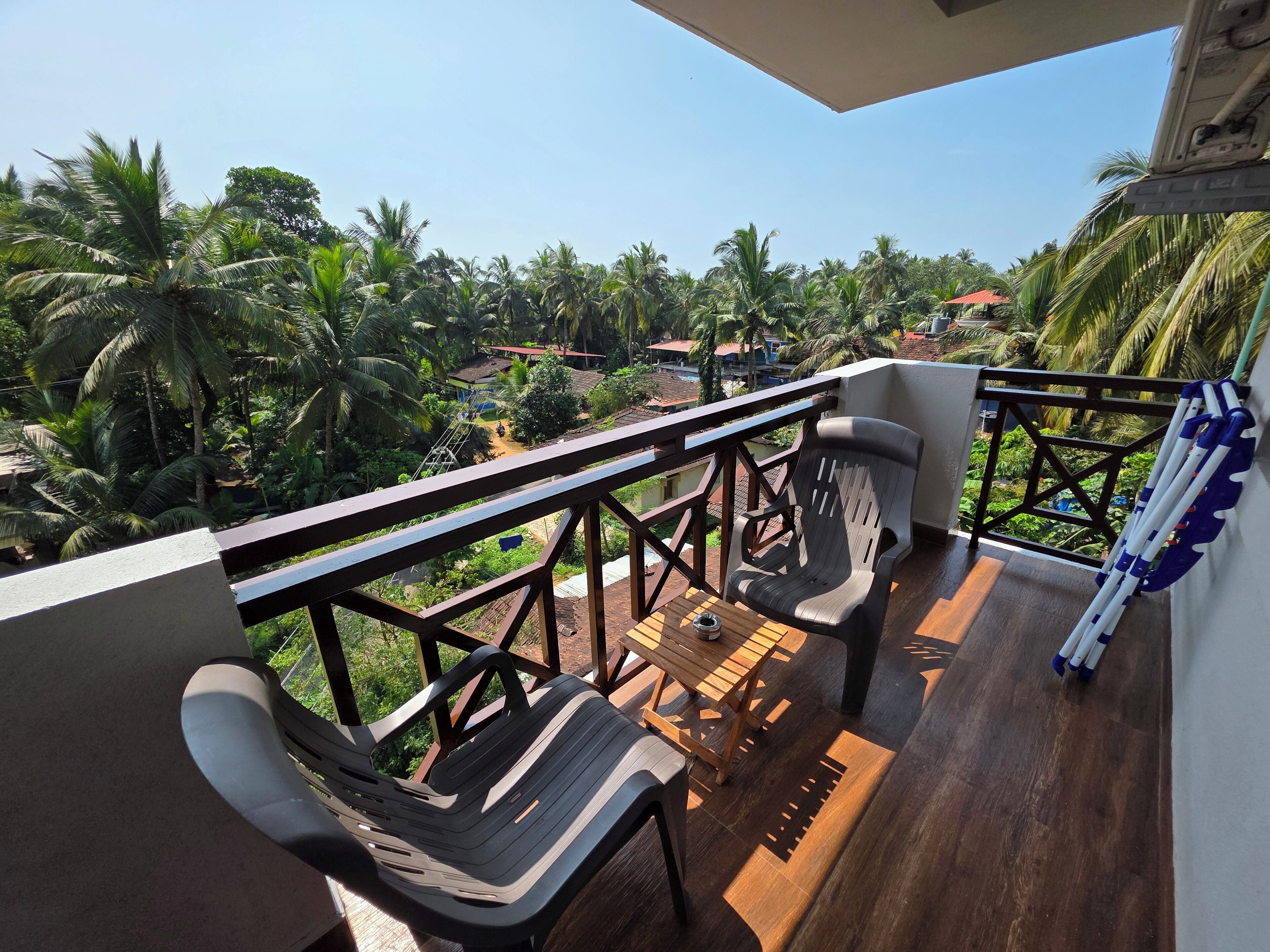 Studio with Village View | Memory foam beds, in-room safe, laptop workspace, blackout drapes