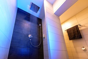 Apartament Comfort | Dutxa