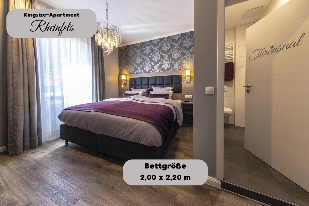 Kingsize-Apartment Rheinfels | Hypo-allergenic bedding available, in-room safe, desk, laptop workspace