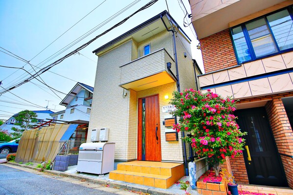 Facciata della struttura