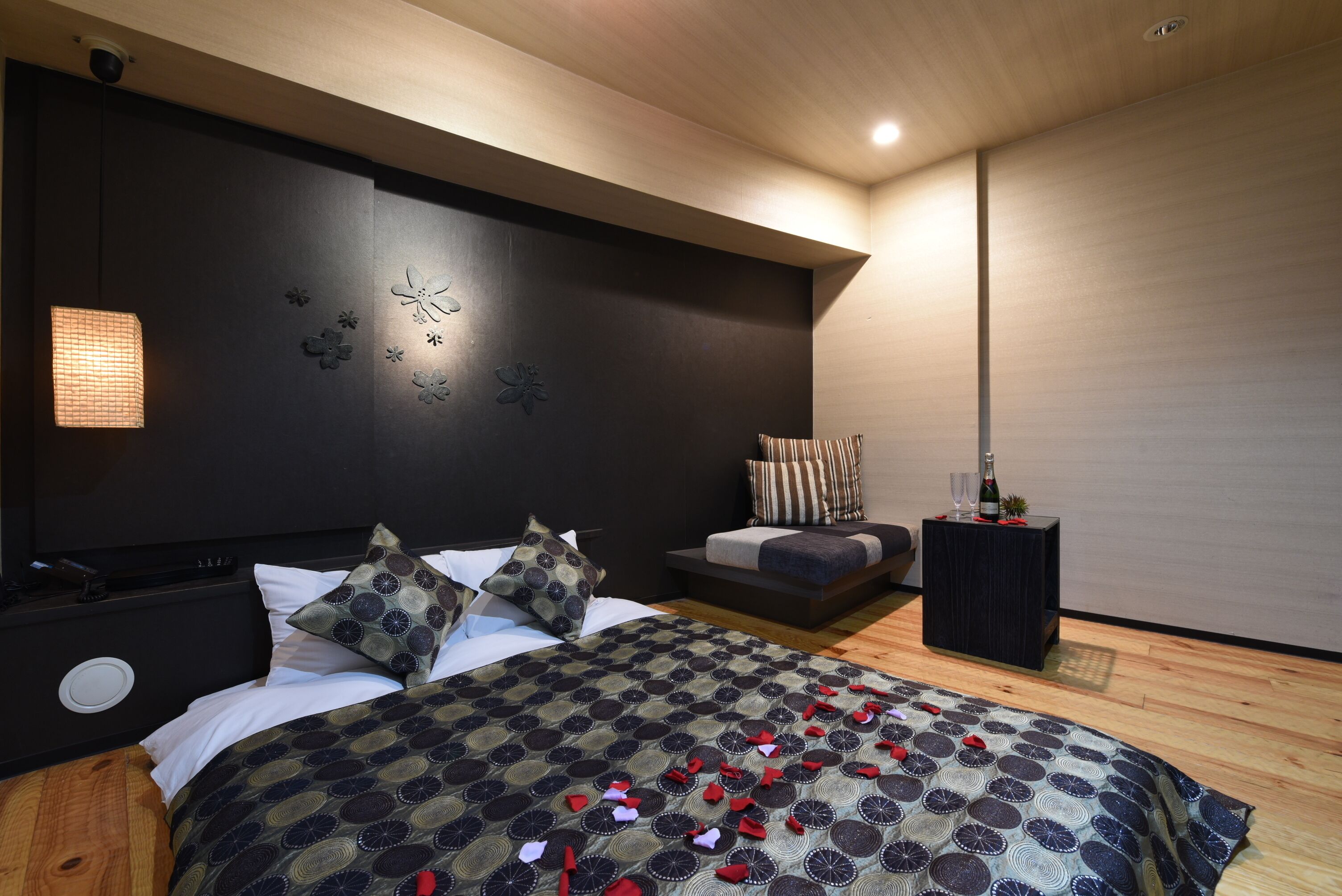 标准双人房, 1 张双人床, 吸烟房 | 隔音、免费 WiFi、床单