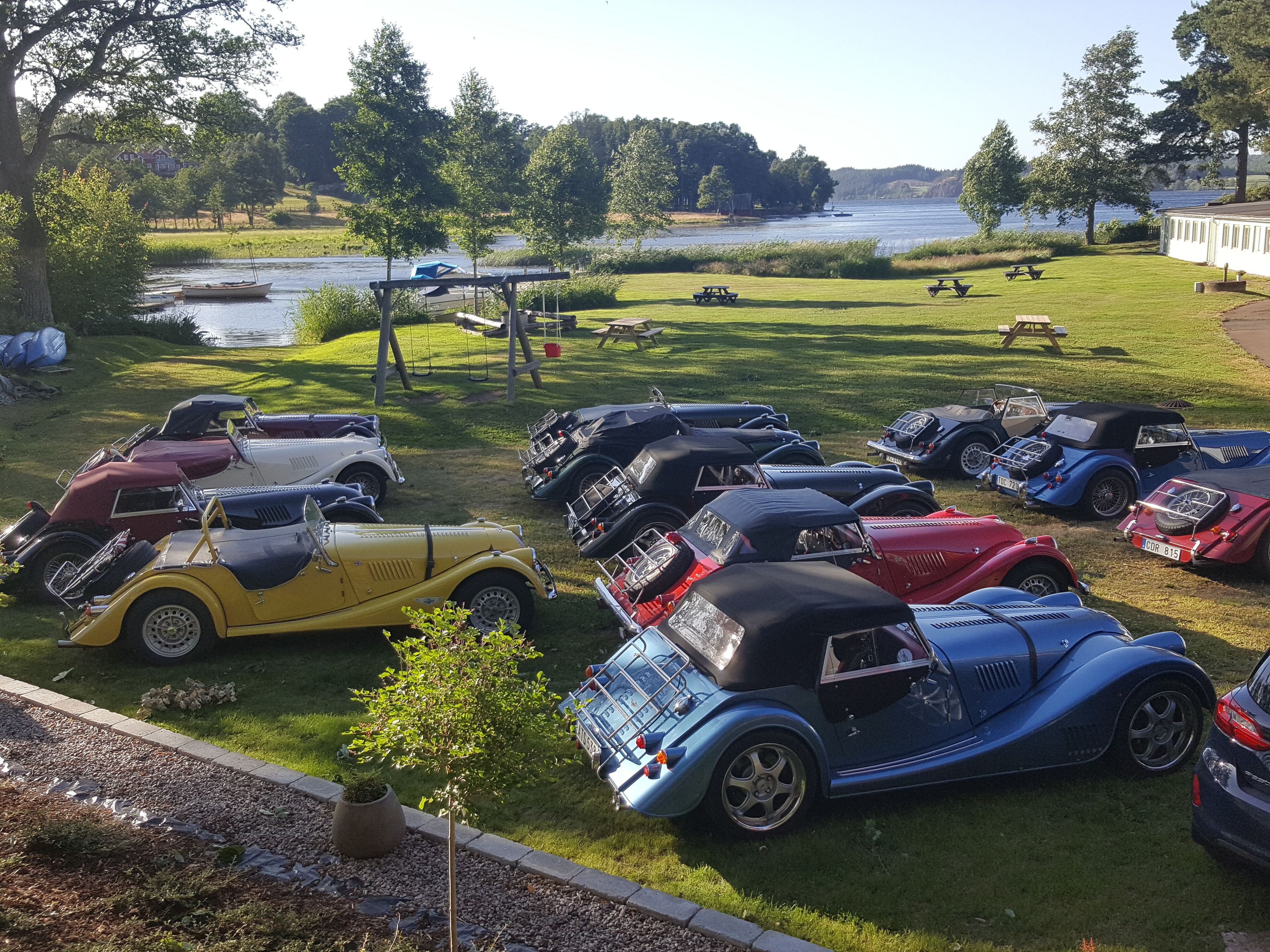 Bãi đậu xe tự phục vụ miễn phí 