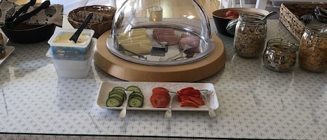 Desayuno buffet incluido todos los días