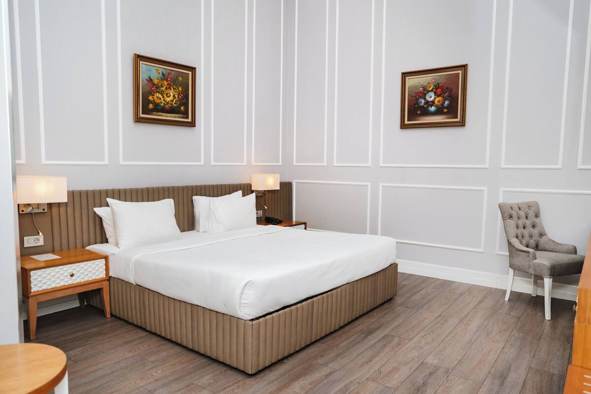 Budget Double Room ( No Window )