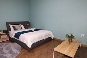 201 | Cortinas blackout, Wi-Fi de cortesia, roupa de cama