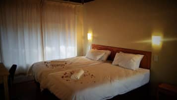 Individually decorated, desk, soundproofing, free cribs/infant beds