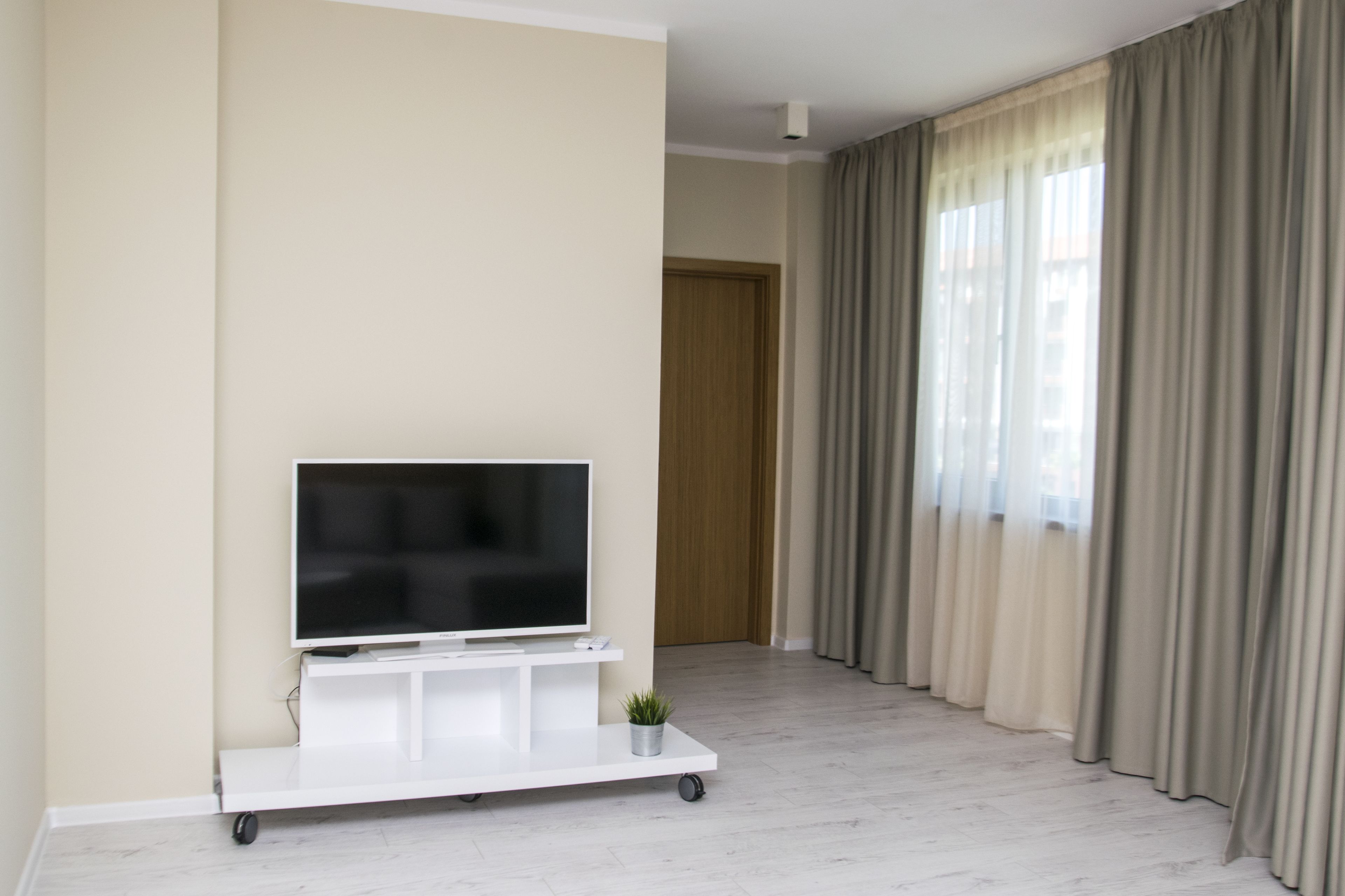 Fernseher