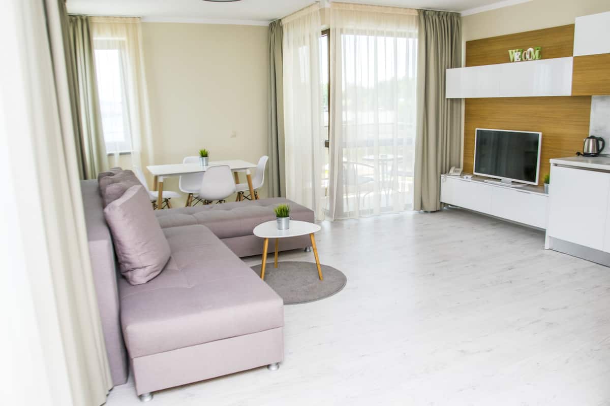 Appartement, 2 chambres | Salle de séjour