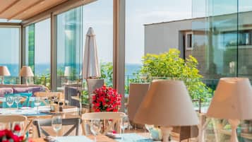 Lunch and dinner served, pool views