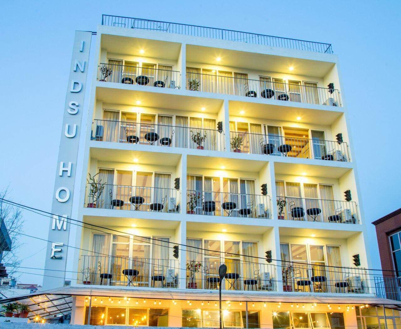 Fachada da propriedade