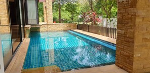 4 Bedroom Grand Pool Villa | Piscine privée