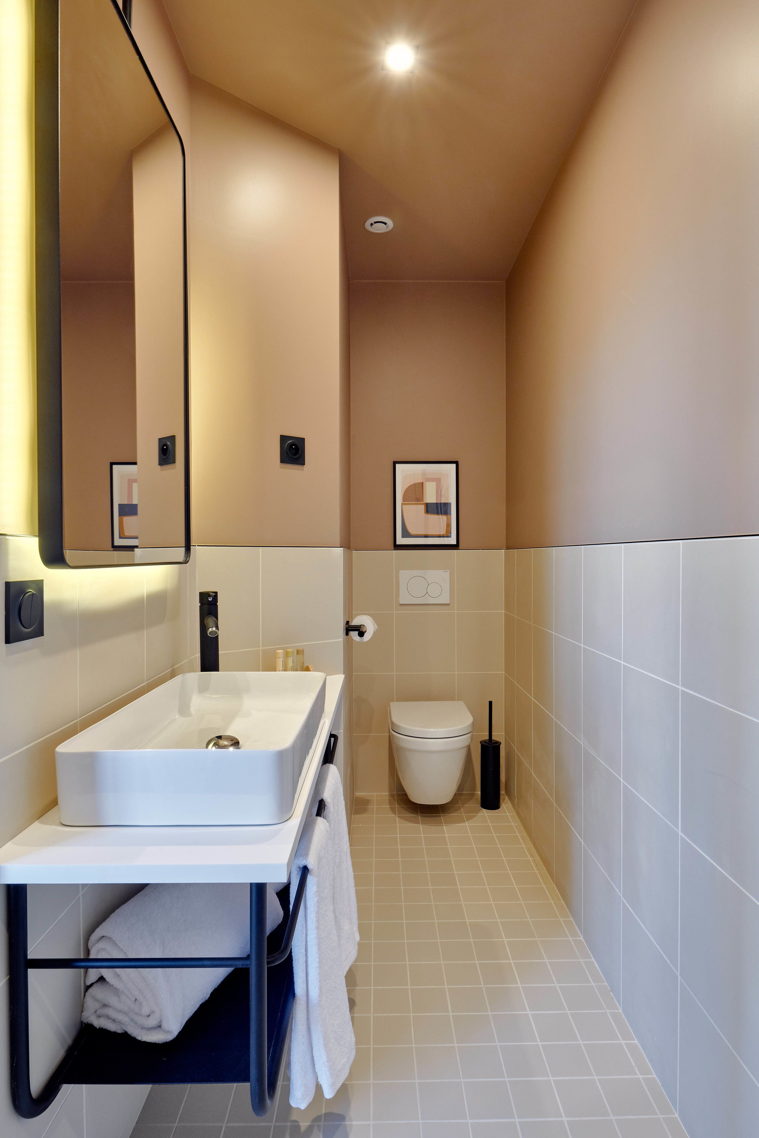 deluxe double room | bathroom | shower, designer toiletries, hair dryer, towels