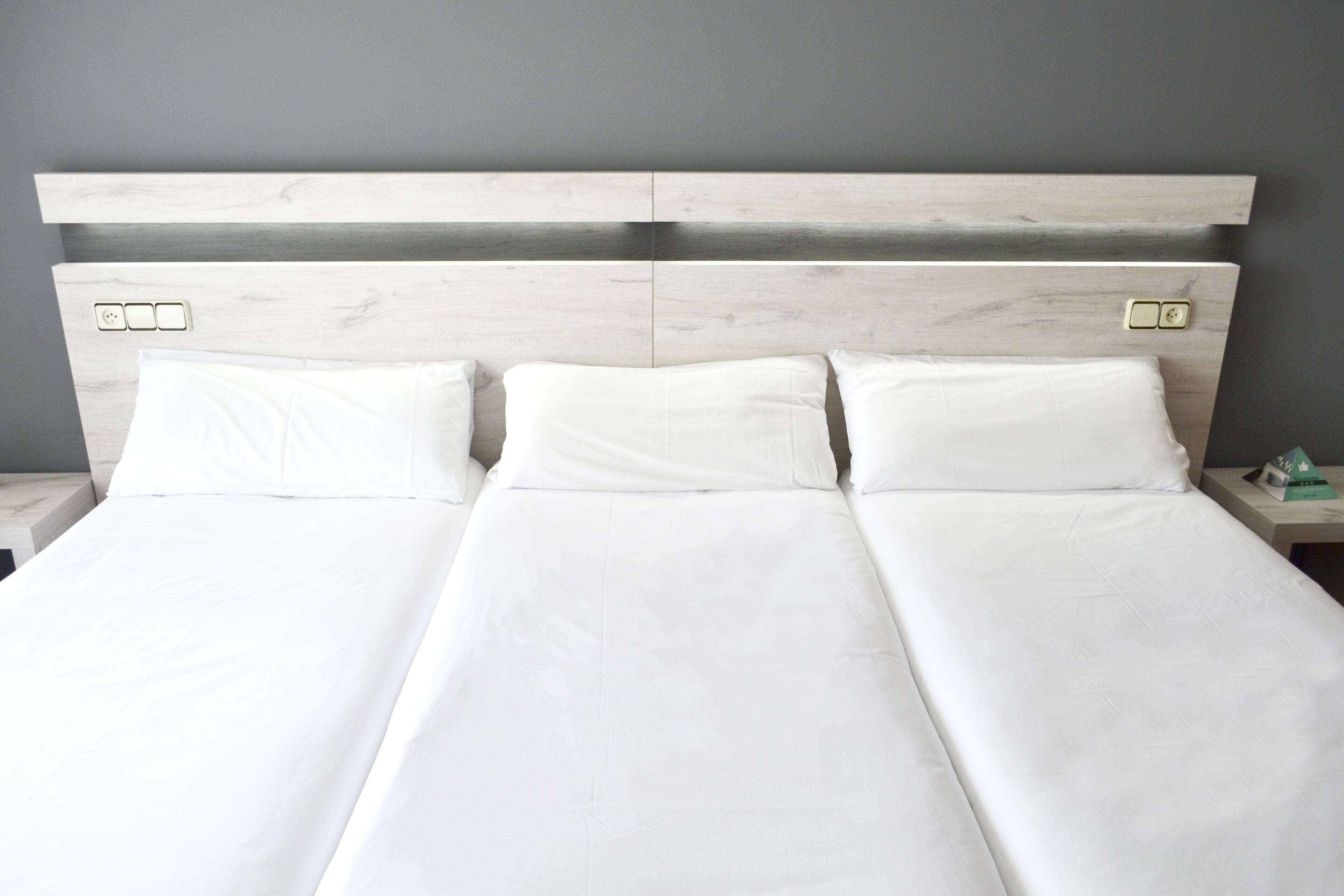 트리플룸 | 1 개의 침실, 책상, 암막 커튼, 방음 설비