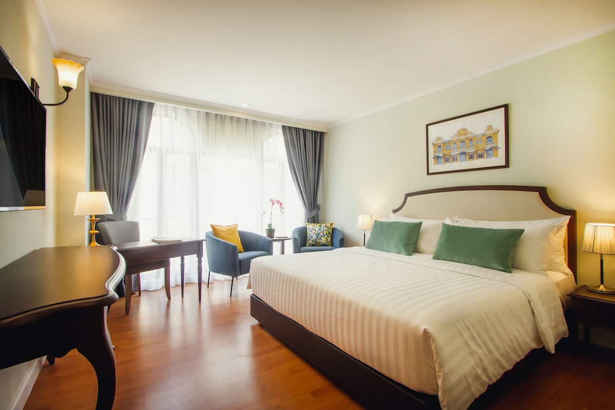 Hypoallergeen beddengoed, een minibar, een kluis op de kamer