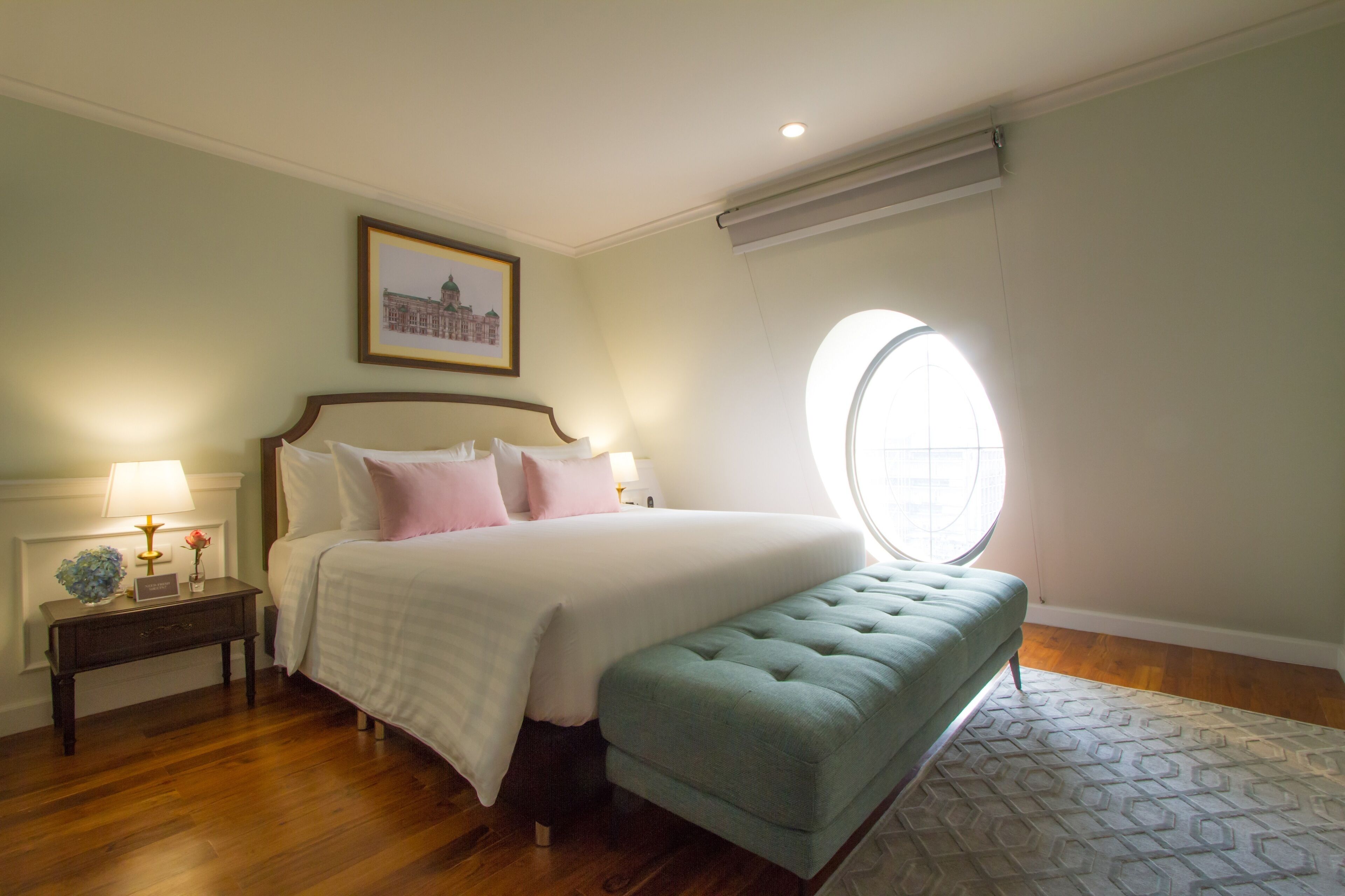 junior suite | hypo-allergenic bedding, minibar, in-room safe, individually decorated