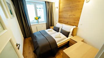 1 habitación y espacio para trabajar con laptop
