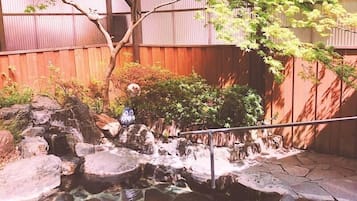 Free toiletries, hair dryer, slippers, bidet