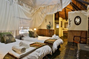 Bed sheets - Tangala Safari Camp (Hoedspruit)