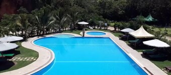 Sun Set Paradise Baringo