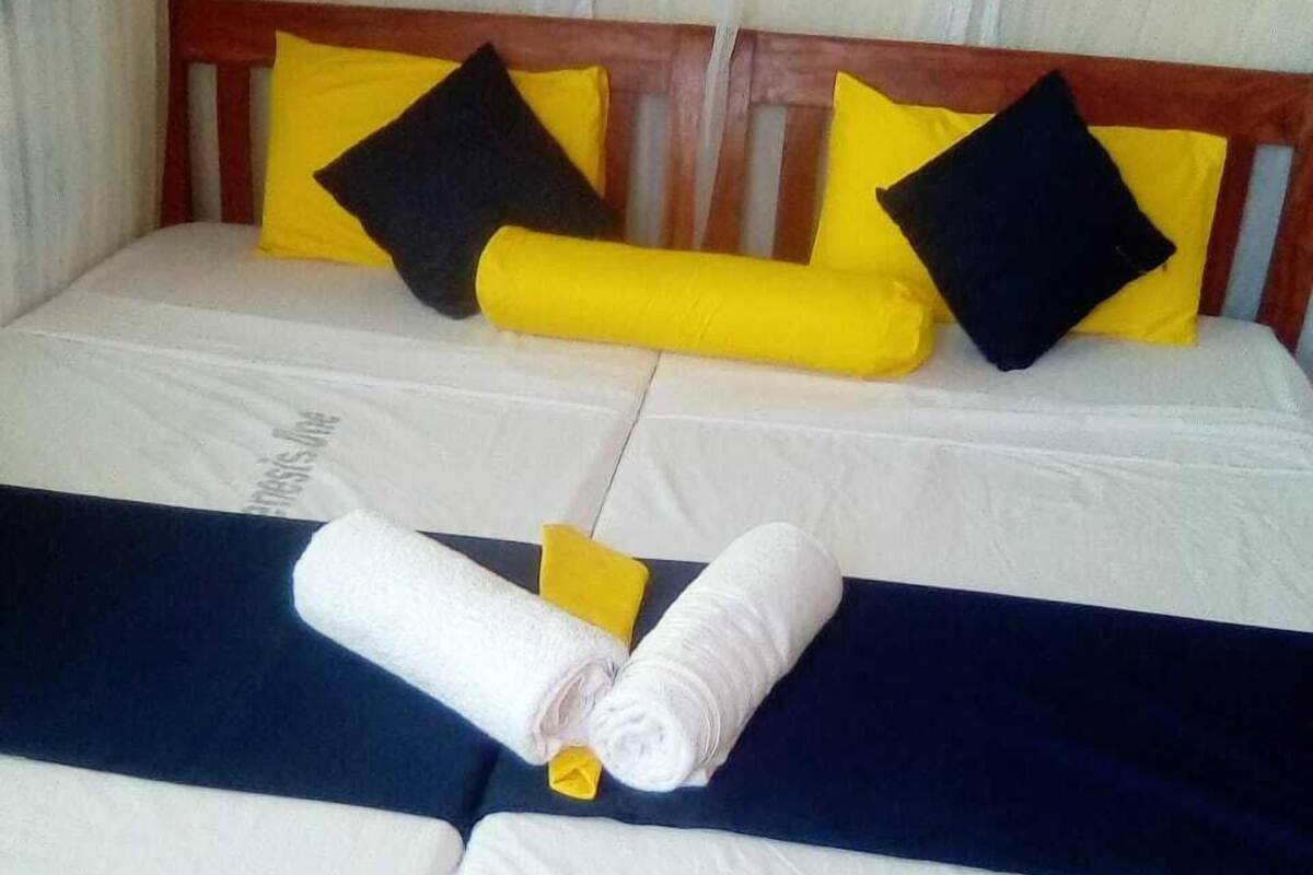 1 غرفة نوم وأغطية فراش متميزة وأسرّة بطبقة علوية مريحة ومكواة/لوح كي