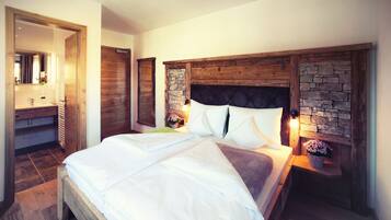 Literie hypoallergénique, coffres-forts dans les chambres, bureau