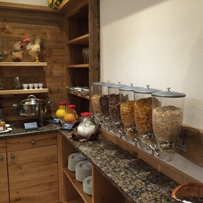 Daily buffet breakfast (EUR 8.50 per person)