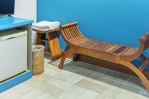 Decoración personalizada, muebles diferentes y wifi gratis 