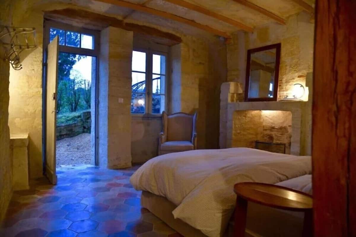 Deluxe Double Room, Garden View