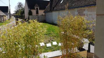 Familien-Maisonette, 2 Schlafzimmer, Nichtraucher, Gartenblick (Le Duplex) | Ausblick vom Zimmer