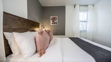 Apartment, Courtyard View