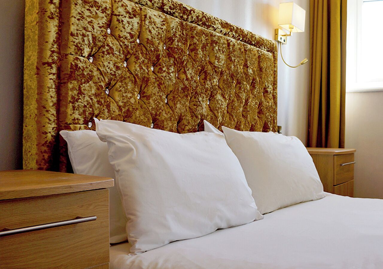 standard double room, sea view | desk, iron/ironing board, free wifi, bed sheets