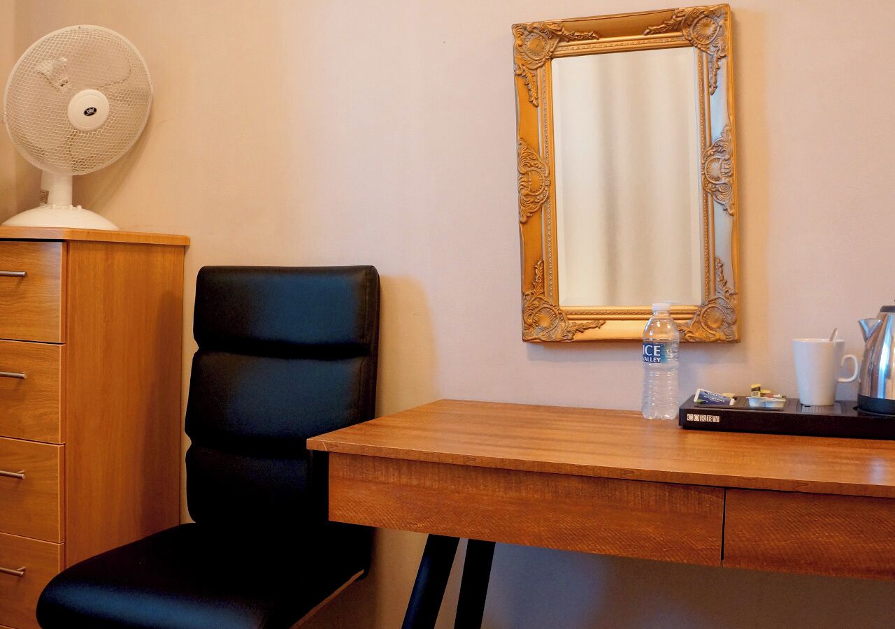 Photo - The Pier Hotel