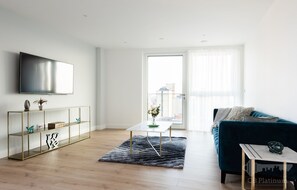 Apartment, 2 Bedrooms | Living area | Flat-screen TV - Platinum Apartment near Hammersmith (London)