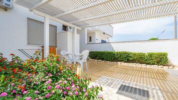 Comfort-Apartment, 1 Schlafzimmer, Terrasse | Terrasse/Patio