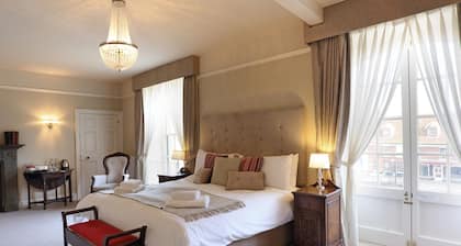 Black Boys Hotel