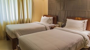 Garden View Twin Room | 1 bedroom, premium bedding, memory foam beds, in-room safe