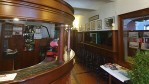 Unclassified image, 5 of 15, button - Marincic inn (Škocjan)