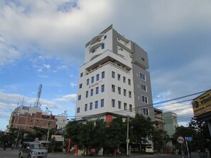 Exterior - Hung Thinh Hotel (Quy Nhon)