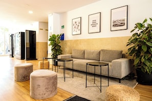 Reception - Micampus Málaga (Málaga)